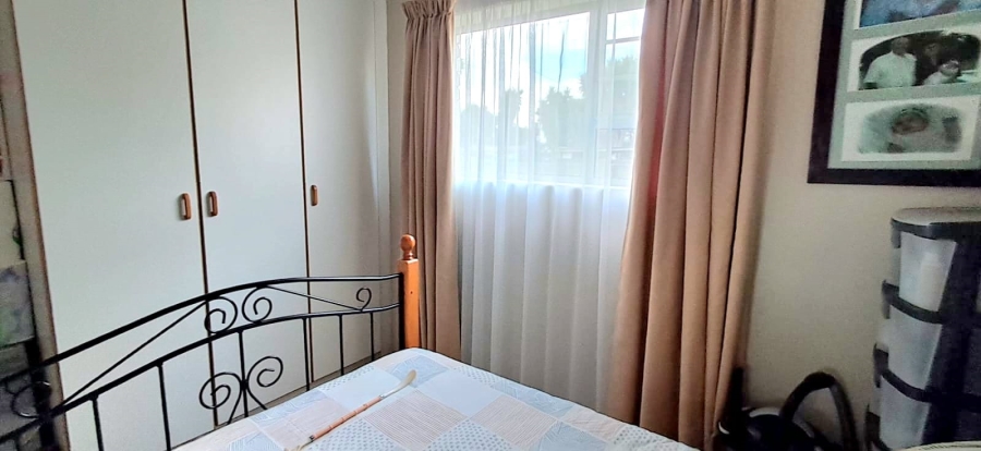 2 Bedroom Property for Sale in Bothasrus Eastern Cape